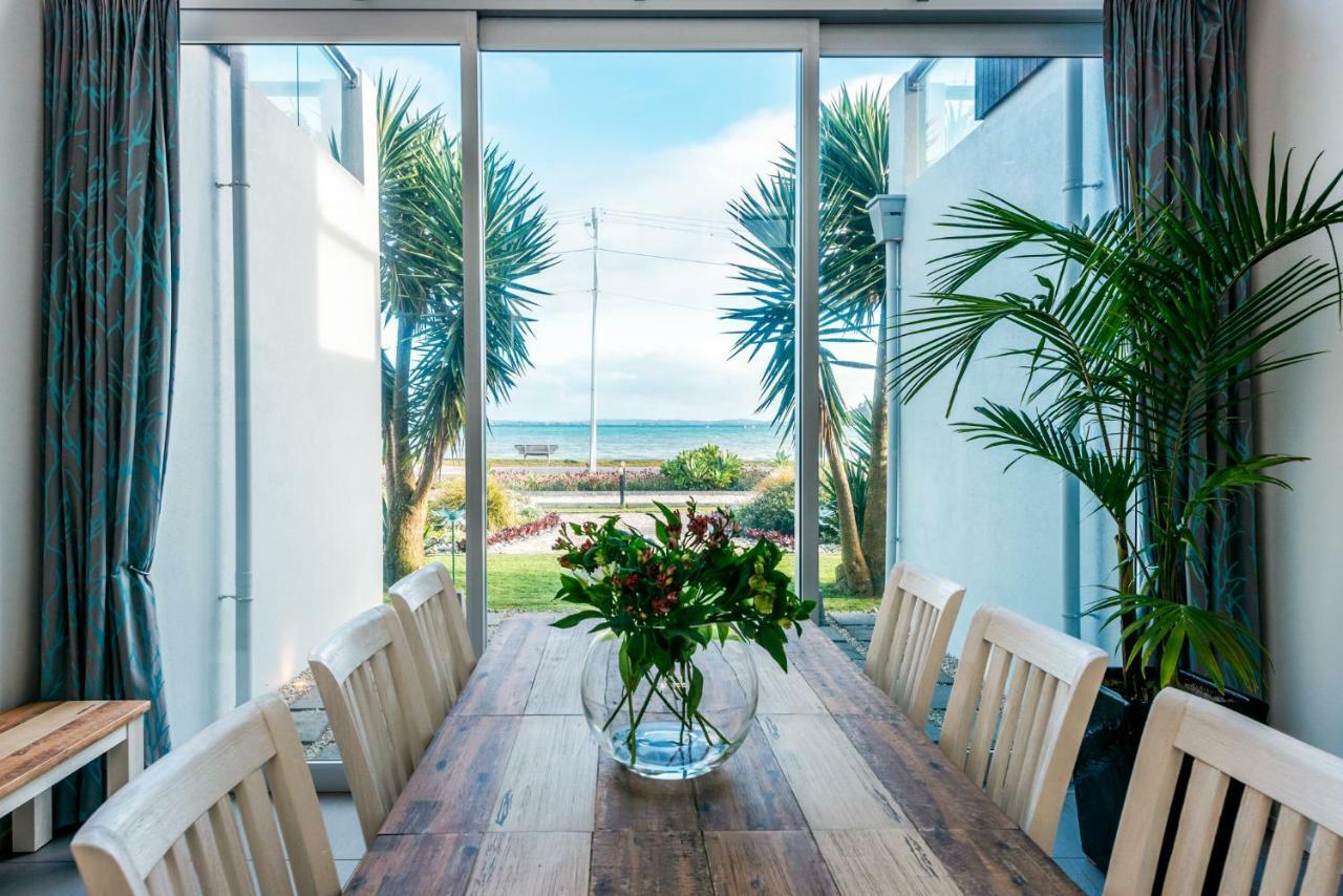 Waiheke Waterfront Lodge Oneroa Exterior photo