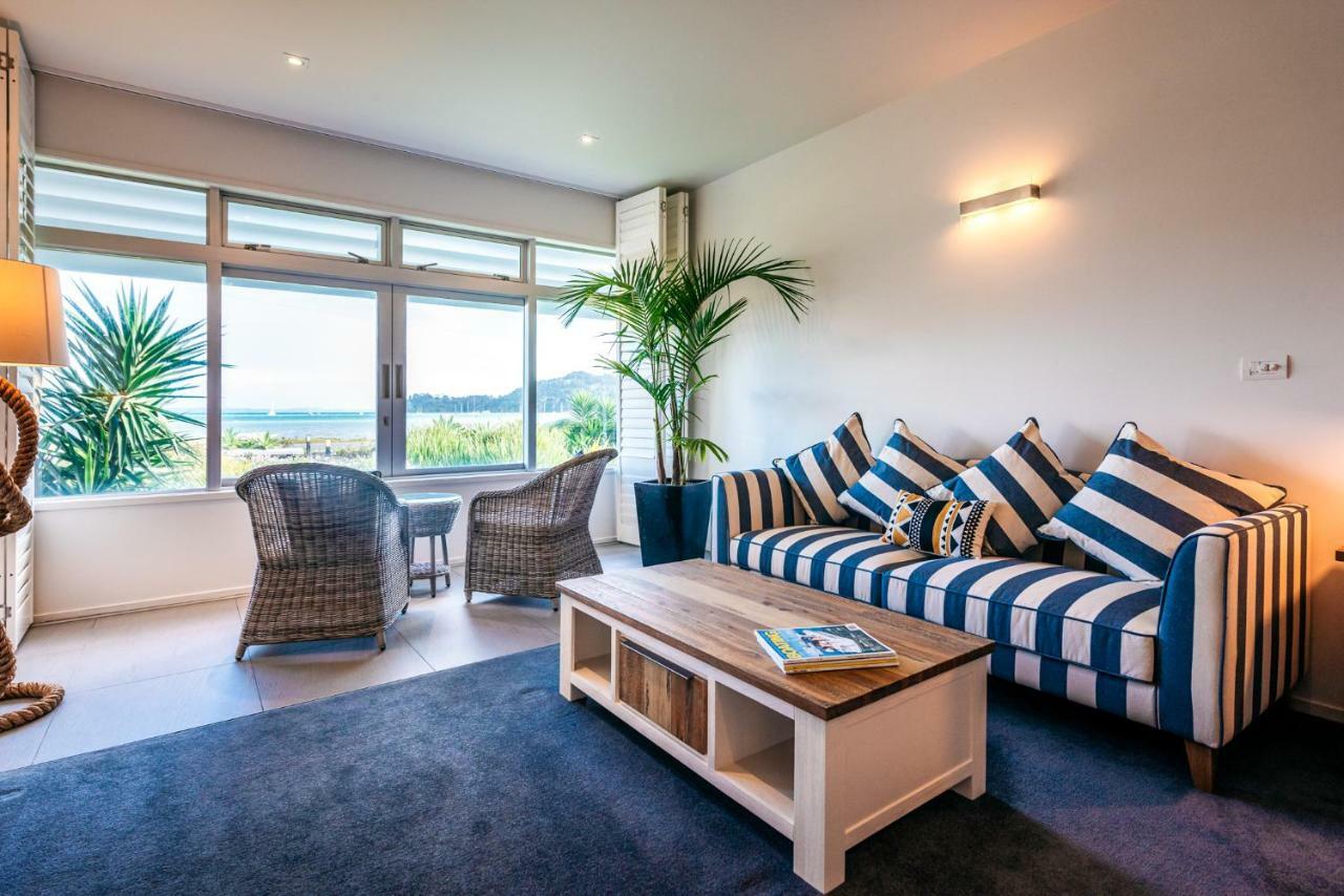 Waiheke Waterfront Lodge Oneroa Exterior photo